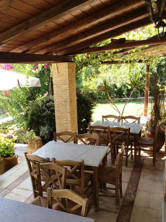 Angelica Villas Hotel Apartments Epidaurus Eksteriør billede